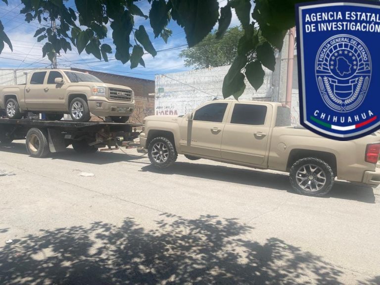Asegura FGE dos vehículos con reporte de robo durante cateo en Ciudad Juárez
