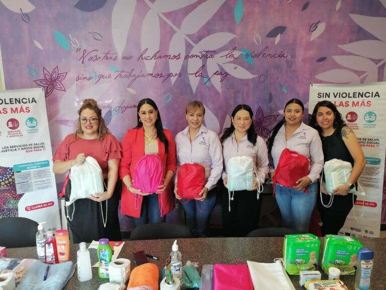 Recibe Centro de Justicia para las Mujeres en Ciudad Juárez ‘Kits de Dignidad’