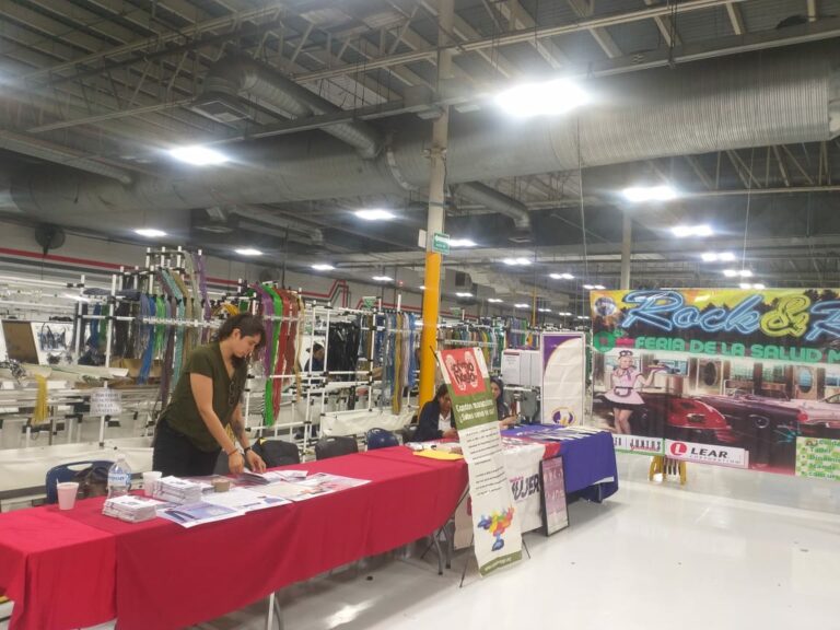 Participa FEM en Feria de Salud Mental en empresa del sector industrial en Chihuahua