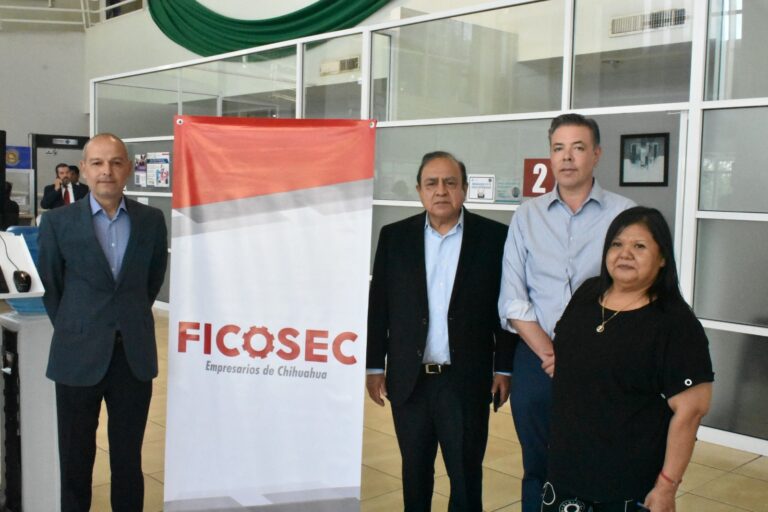 Recibe FGE donativo de FICOSEC para beneficio de usuarios