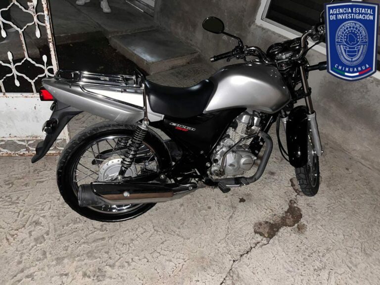 Asegura AEI dos motocicletas con reporte de robo en Parral